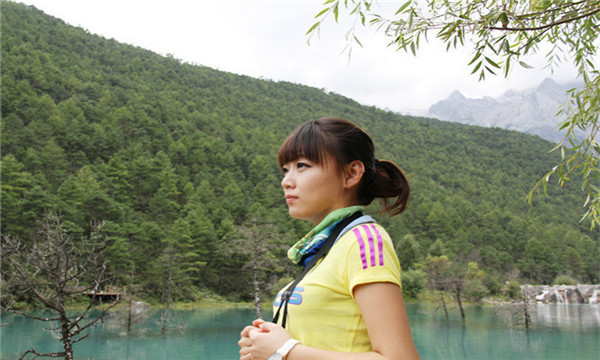 来宾有没有专门帮人生孩子的渠道,找人帮生个孩子怎么弄