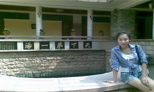 来宾帮人家生小孩,帮人家生小孩得20万